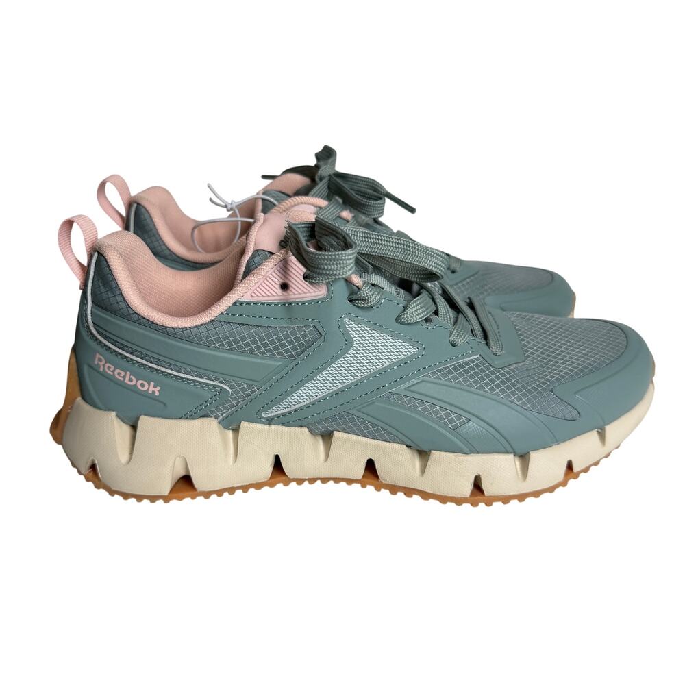 NWOT Reebok Zig Dynamica STR Running Shoes Leather Mint Green & Chalk women 9